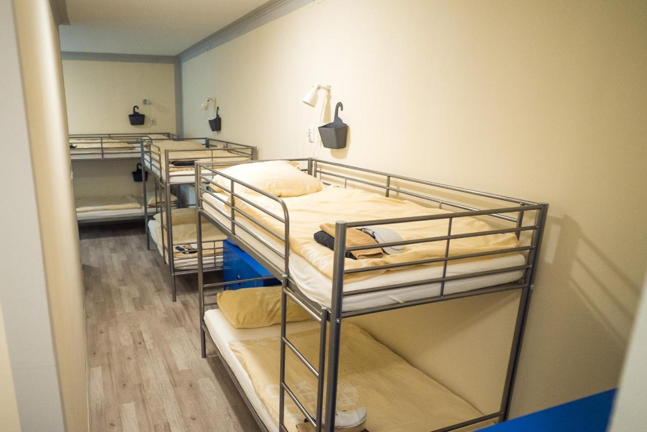 Boutique Hostel Kings N' Queens Загреб Экстерьер фото