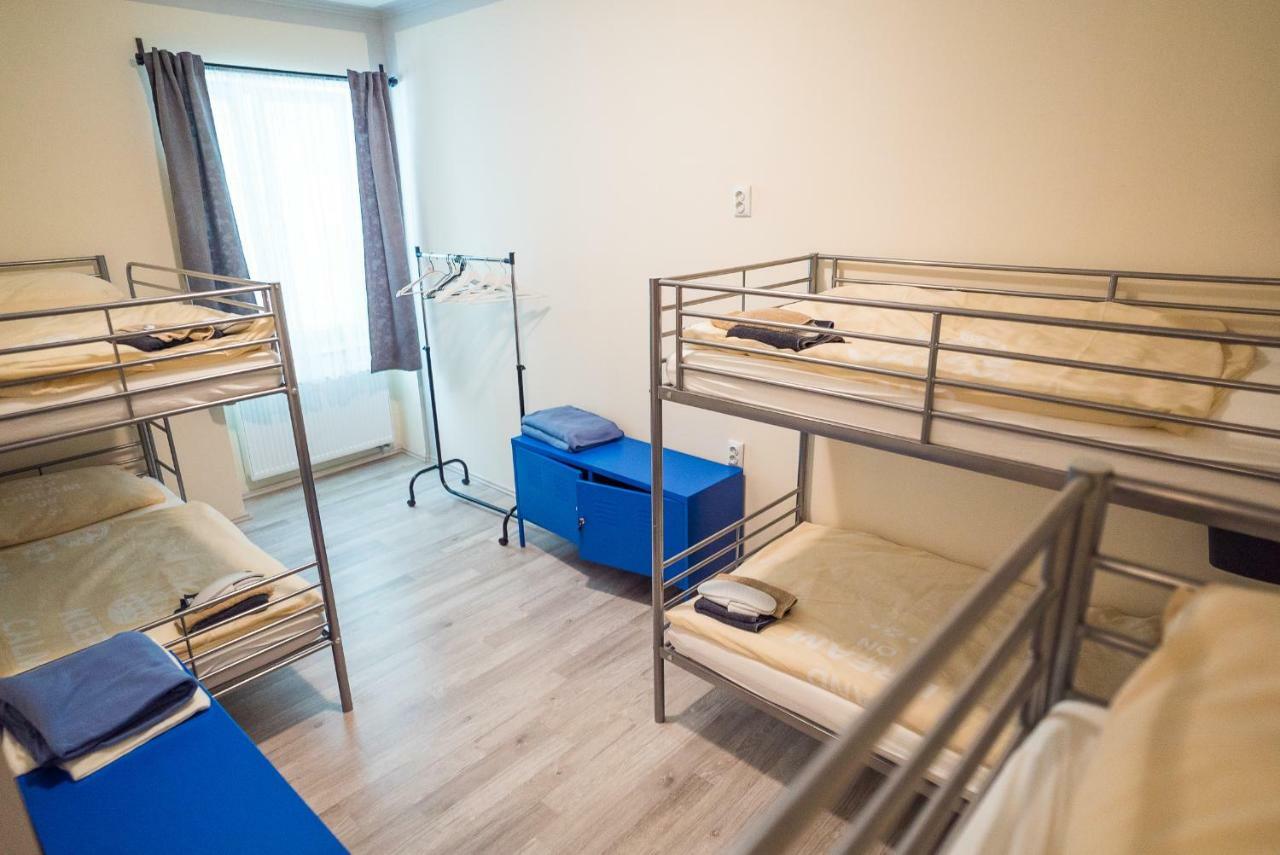 Boutique Hostel Kings N' Queens Загреб Экстерьер фото